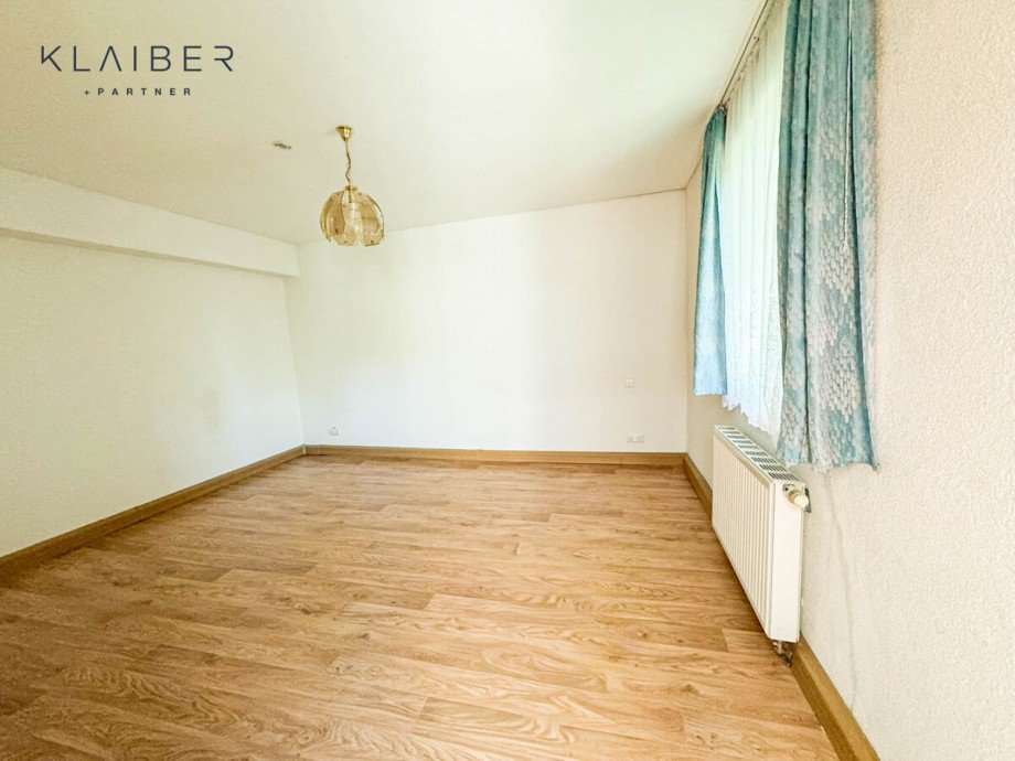 Schlafzimmer EG Einfamilienhaus Schw�bisch Gm�nd / Rechberg