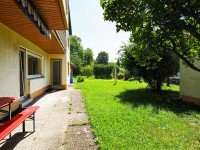 Bild (26abc49592235ffba4e8f1626c3d814e): NEU Generationen-Wohnen: 2 Wohnungen - tolle 3+4-Zi.-WG mit Garagen, Stellplatz und gro�em Garten !