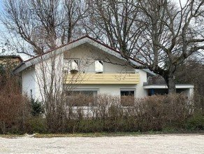 Hauptbild Schönes freistehendes Einfamilienhaus mit schönem Garten in ruhiger Lage mit Garage und Stellplatz.