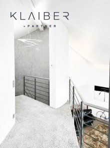  Extravagantes  Wohn- und Gesch�ftshaus,mit Show-Rooms 210 m� Wohnen und Arbeiten in ruhiger Lage.