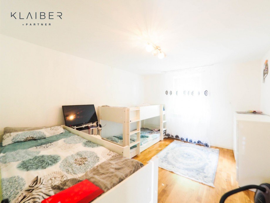 Kinderzimmer OG Zweifamilienhaus Ebersbach an der Fils