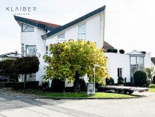  Extravagantes  Wohn- und Gesch�ftshaus,mit Show-Rooms 210 m� Wohnen und Arbeiten in ruhiger Lage.