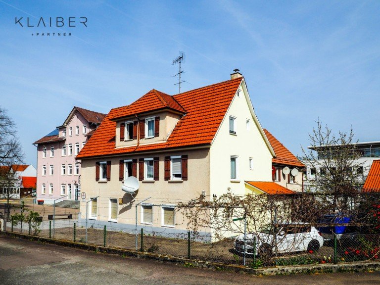 Hausansicht-Garten Eislingen Mehrfamilienhaus 